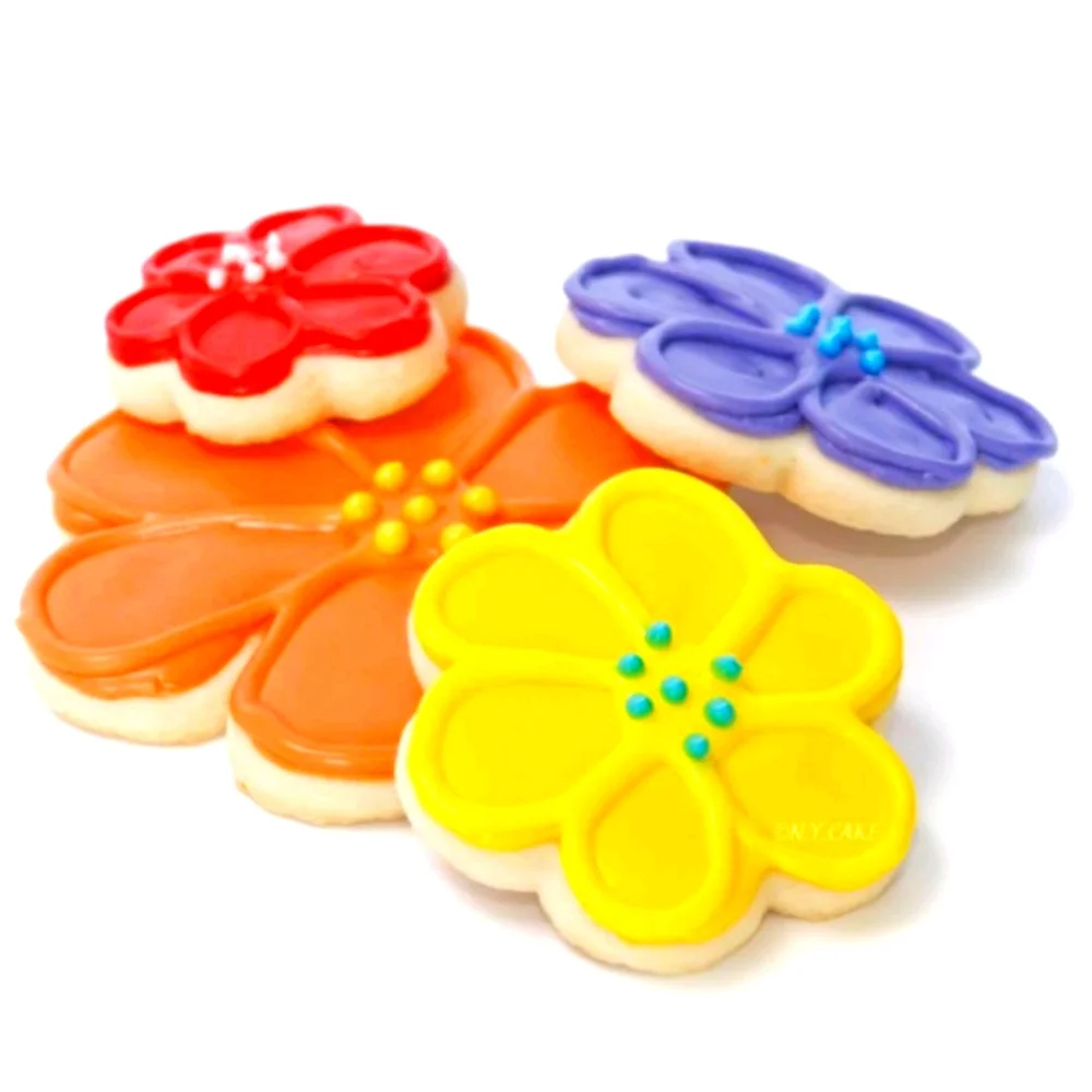 Wilton Nesting Flower Heart Cookie Cutter Sets